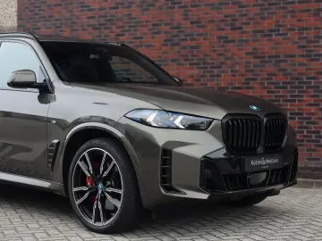 BMW X5 50e xDrive   Pano - AHK - HUD