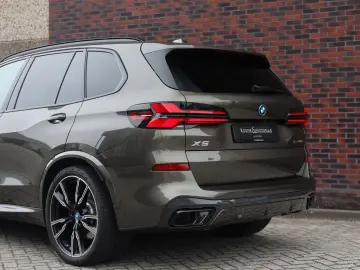 BMW X5 50e xDrive   Pano - AHK - HUD