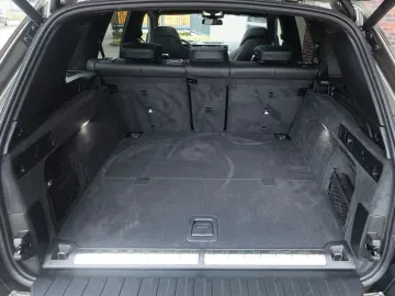 BMW X5 50e xDrive   Pano - AHK - HUD