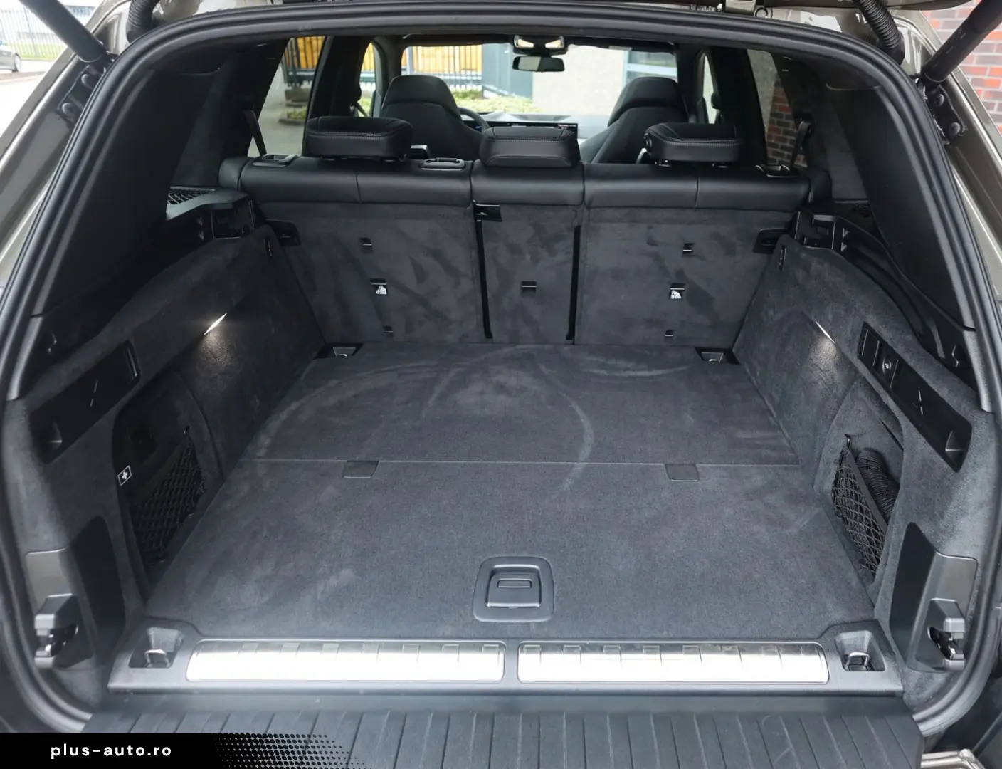 BMW X5 50e xDrive   Pano - AHK - HUD