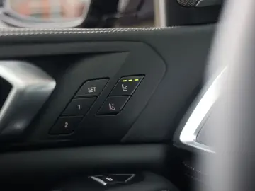BMW X5 50e xDrive   Pano - AHK - HUD