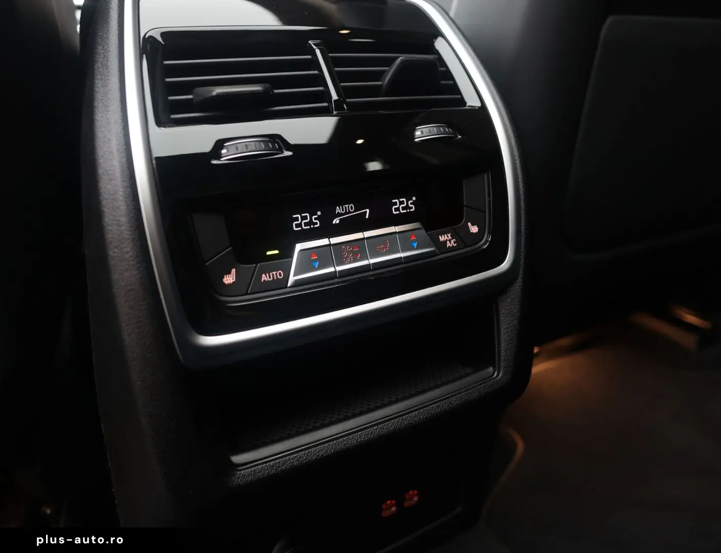 BMW X5 50e xDrive   Pano - AHK - HUD