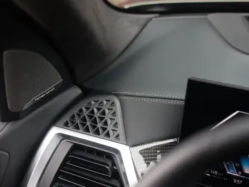 BMW X5 50e xDrive   Pano - AHK - HUD