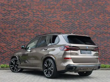 BMW X5 50e xDrive   Individual - Voll! - Skylounge