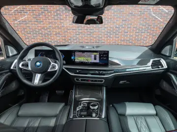BMW X5 50e xDrive   Individual - Voll! - Skylounge