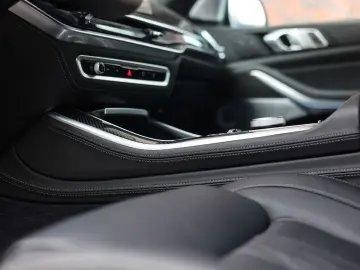 BMW X5 50e xDrive   Individual - Voll! - Skylounge