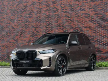 BMW X5 50e xDrive   Individual - Voll! - Skylounge