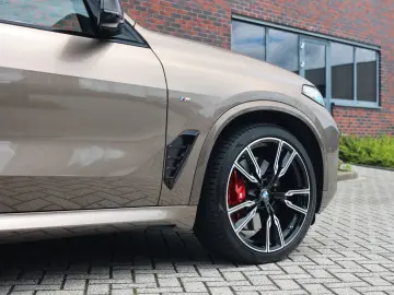 BMW X5 50e xDrive   Individual - Voll! - Skylounge