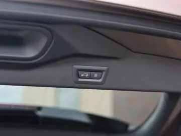 BMW X5 50e xDrive   Individual - Voll! - Skylounge