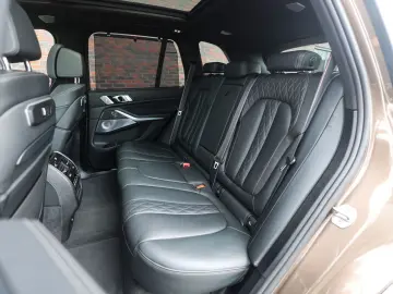 BMW X5 50e xDrive   Individual - Voll! - Skylounge
