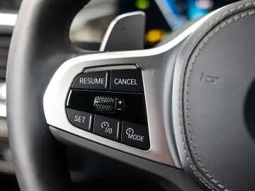 BMW X5 50e xDrive   Individual - Voll! - Skylounge