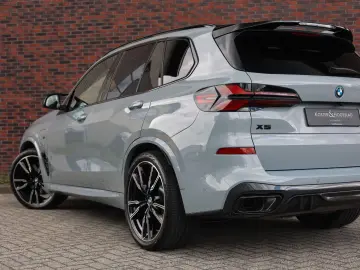 BMW X5 50e xDrive   M Performance - Pano - AHK