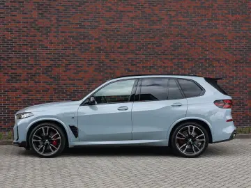 BMW X5 50e xDrive   M Performance - Pano - AHK