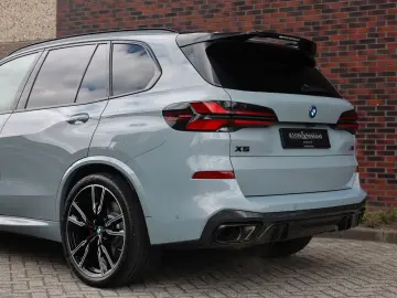 BMW X5 50e xDrive   M Performance - Pano - AHK