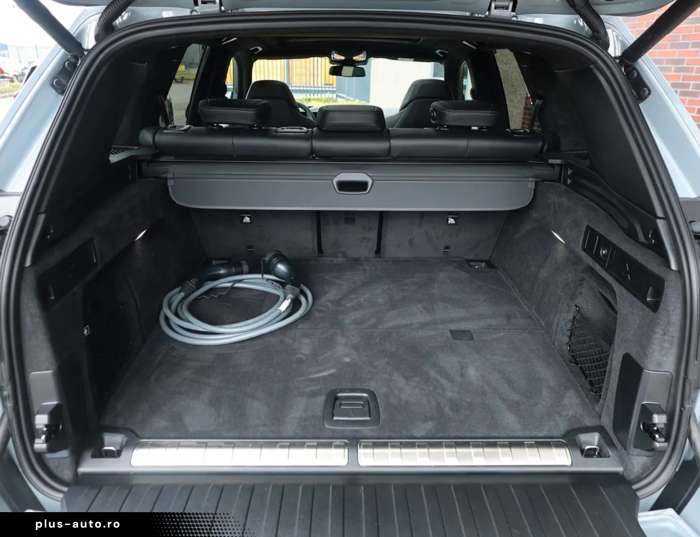 BMW X5 50e xDrive   M Performance - Pano - AHK