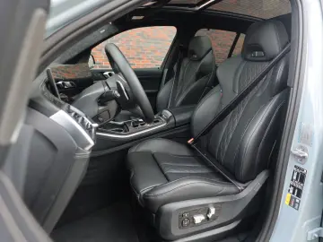 BMW X5 50e xDrive   M Performance - Pano - AHK