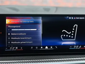 BMW X5 50e xDrive   M Performance - Pano - AHK