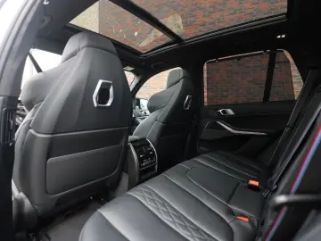 BMW X5 50e xDrive   M Performance - Pano - AHK