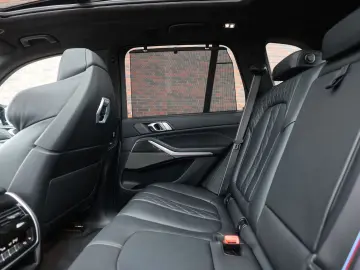BMW X5 50e xDrive   M Performance - Pano - AHK