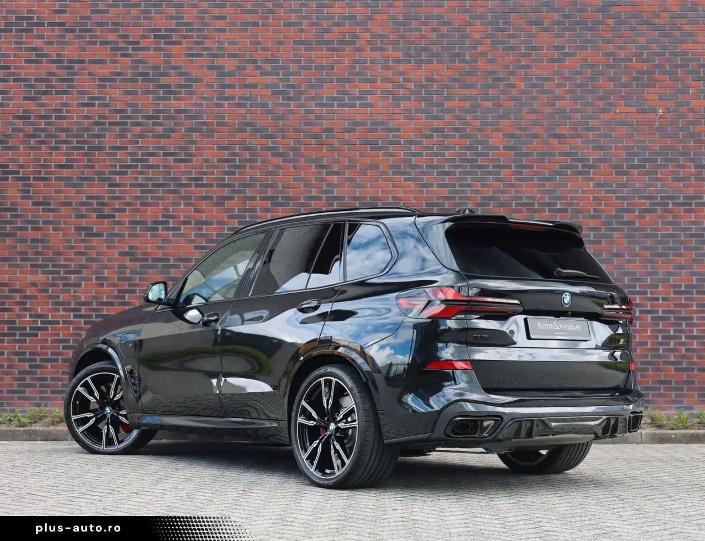 BMW X5 50e xDrive   M Performance - Pano - AHK