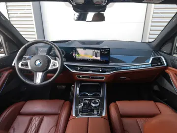 BMW X5 50e xDrive   M Performance - Pano - AHK