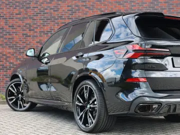 BMW X5 50e xDrive   M Performance - Pano - AHK