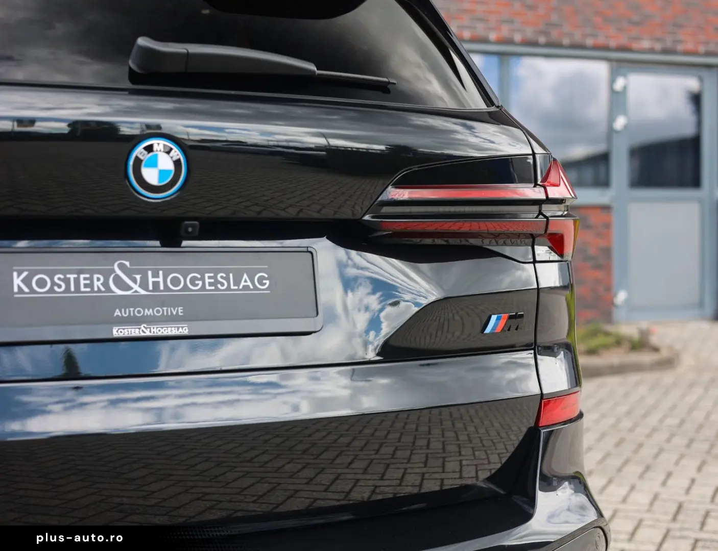 BMW X5 50e xDrive   M Performance - Pano - AHK