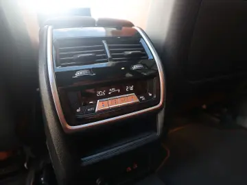 BMW X5 50e xDrive   M Performance - Pano - AHK