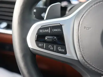 BMW X5 50e xDrive   M Performance - Pano - AHK