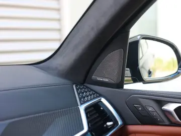 BMW X5 50e xDrive   M Performance - Pano - AHK