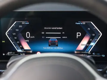 BMW X5 50e xDrive   M Performance - Pano - AHK