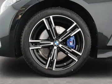 BMW 320i xDrive Lim. M Sport LiCoPr GSD Akt.Geschw.R
