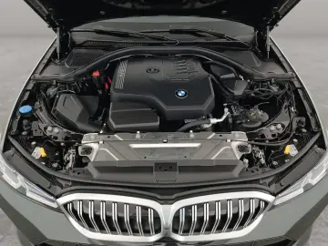 BMW 320i xDrive Lim. M Sport LiCoPr GSD Akt.Geschw.R