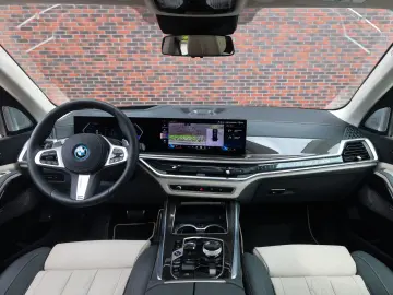 BMW X5 50e xDrive   Individual - Voll!