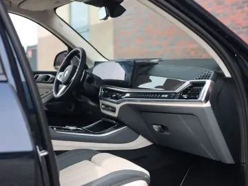 BMW X5 50e xDrive   Individual - Voll!