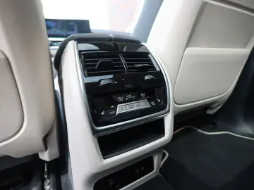BMW X5 50e xDrive   Individual - Voll!