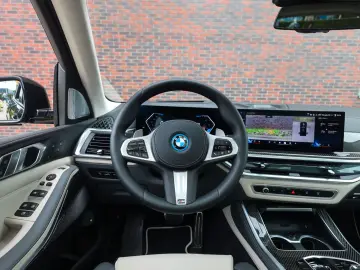 BMW X5 50e xDrive   Individual - Voll!