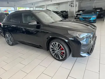 BMW X2 xDrive20d M Sport PRO AHK PANO Harman Massage