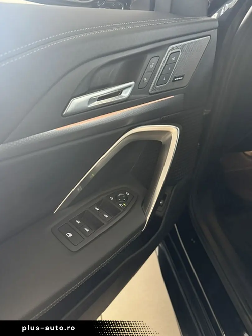BMW X2 xDrive20d M Sport PRO AHK PANO Harman Massage