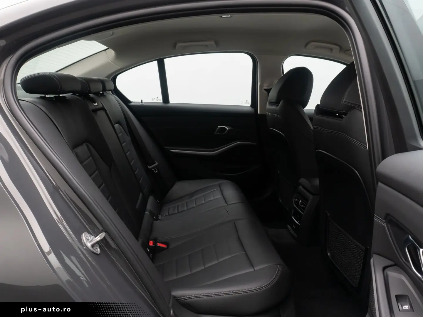 BMW 330i xD Komfort DAB HiFi Leder M Sport 19Zoll