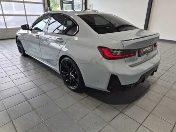BMW 330 i M Sport  LED DAB Sitzhzg