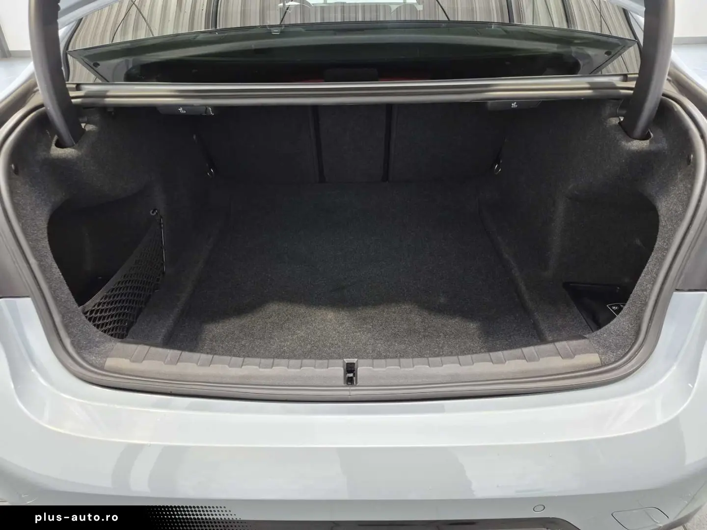 BMW 330 i M Sport  LED DAB Sitzhzg