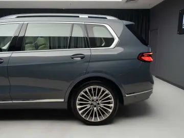 BMW X7 40i xDrive