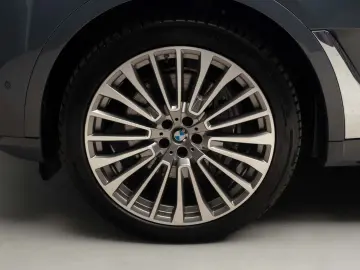 BMW X7 40i xDrive