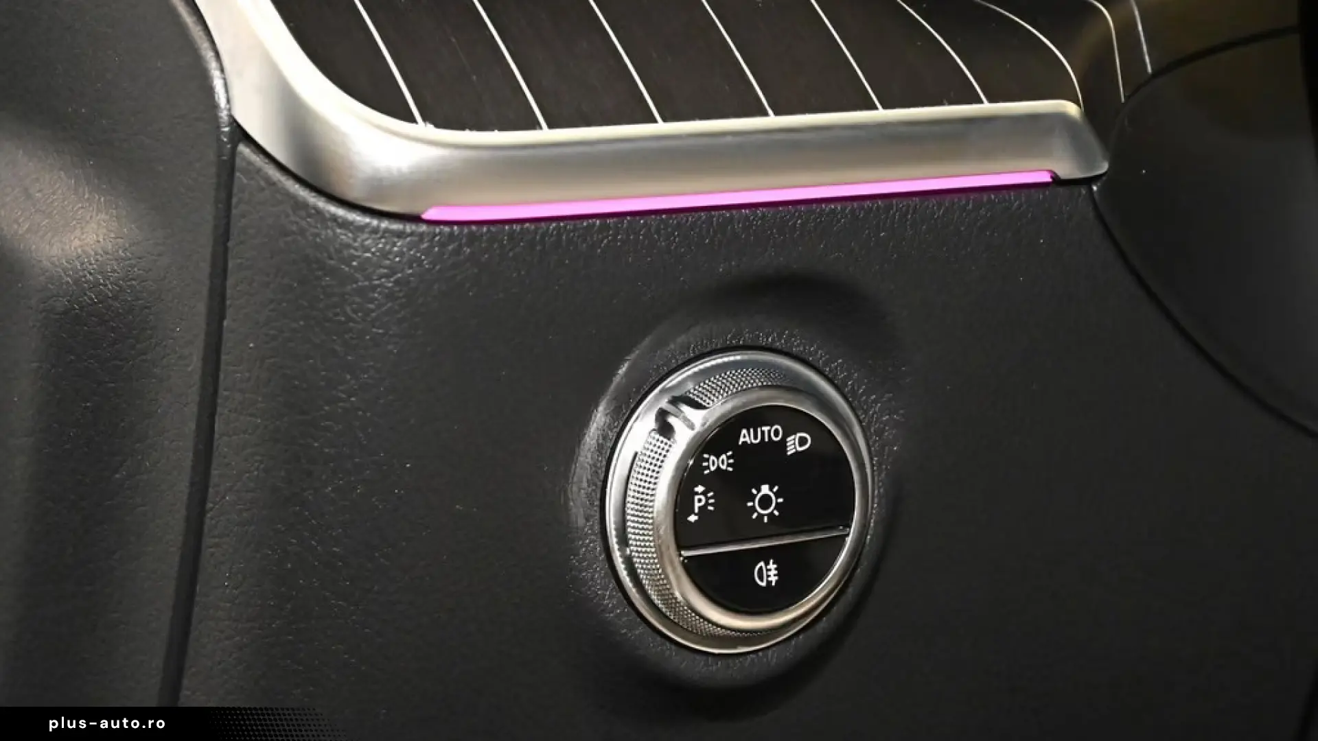 Mercedes-Benz C 300 e AMG Sport Premium  PANO