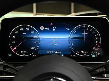 Mercedes-Benz C 300 e AMG Sport Premium  PANO
