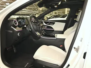 Mercedes-Benz C 300 e AMG Sport Premium  PANO