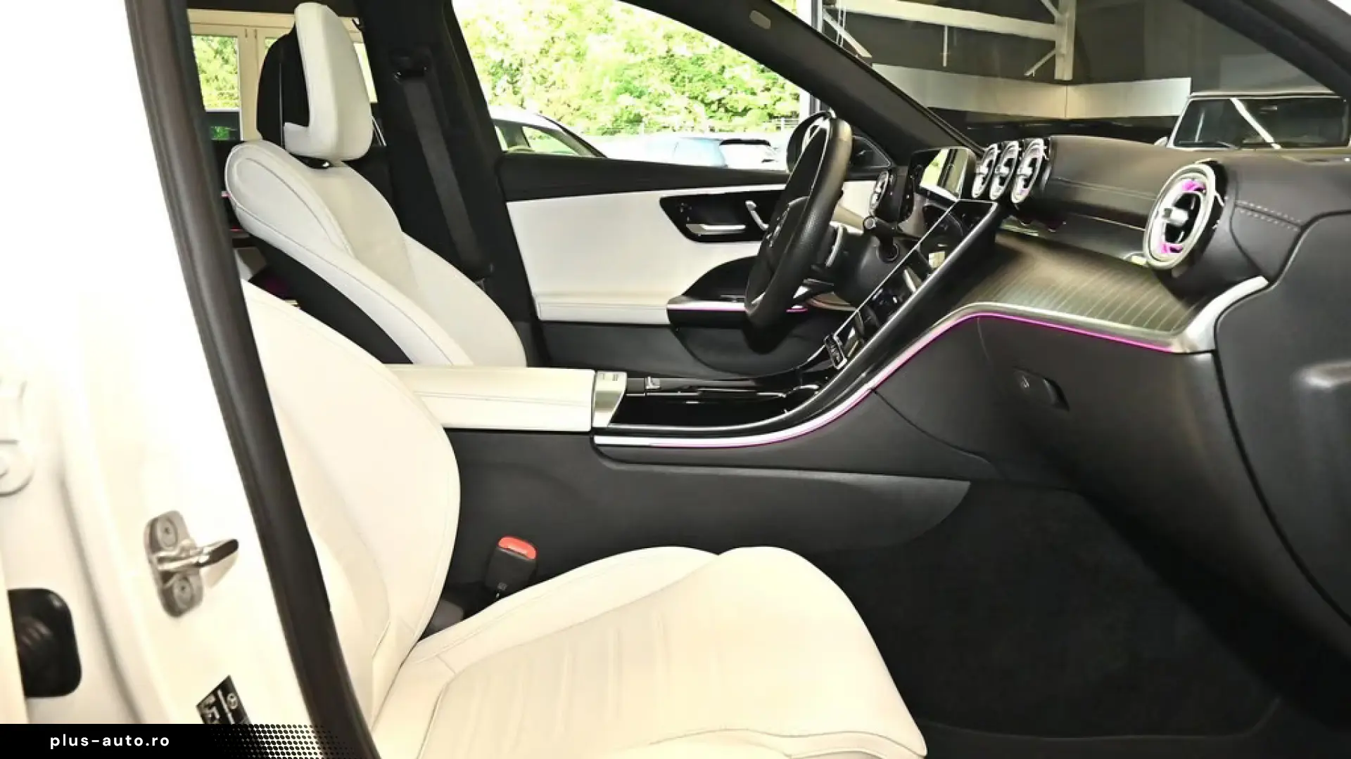 Mercedes-Benz C 300 e AMG Sport Premium  PANO