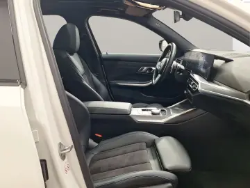 BMW 330i Limousine M Sport LiveCockpitProf Kamera
