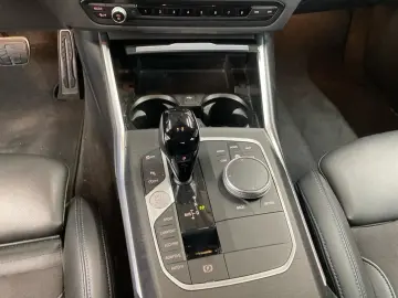 BMW 330i Aut M Sport Laser Frozen Dark Grey Inno RFK